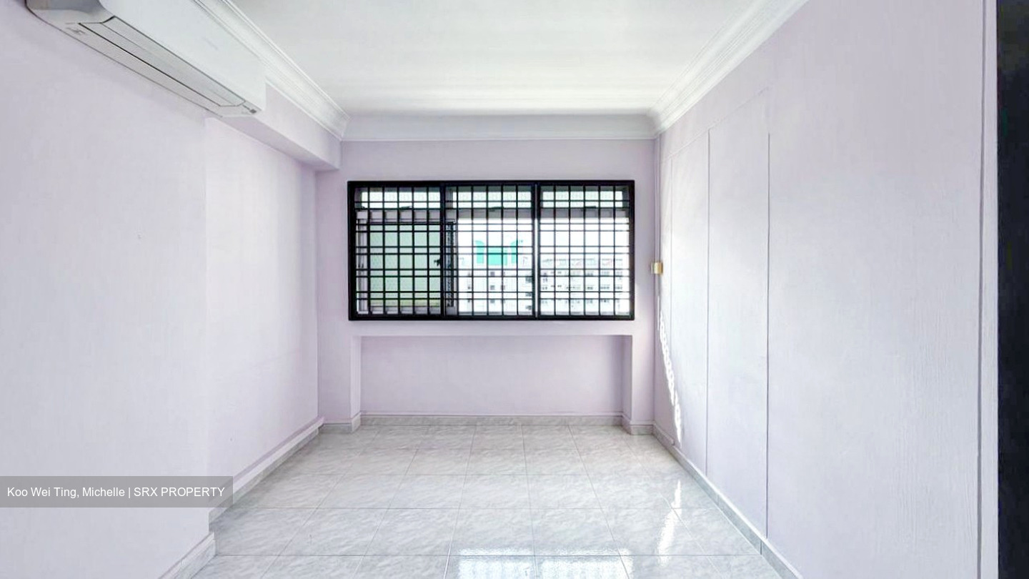 Blk 842 Jurong West Street 81 (Jurong West), HDB Executive #576133861